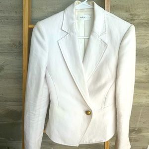 A.L.C. White Cropped Blazer 1 Button. Size 2